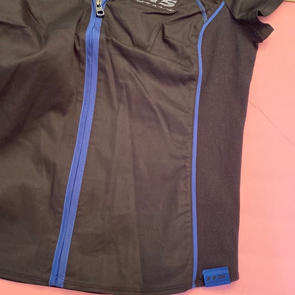 Harley Davidson 115 years embroidered eagle zip front v-neck short sleeve shirt - Picture 4 of 6